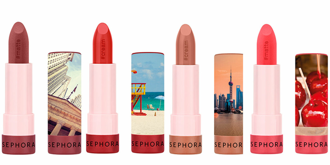 Läppstift, <em>#Lipstories</em>, <a href="https://www.sephora.se/makeup/lappar/lappstift/lipstories---lappstift-M0006241.html?cgid=C371#start=1" target="_blank" rel="noopener">Sephora collection</a>. Intensiva färger och en silkeslen touch i tre olika finishar; cream, matt och metallic – och 30 olika nyanser att välja på. En bonus är de söta motiven på hylsan.