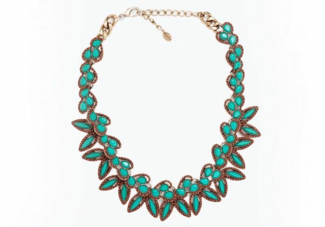 Turkosfärgat halsband, 279 kr, Zara. Turkosfärgat halsband, 279 kr, Zara.