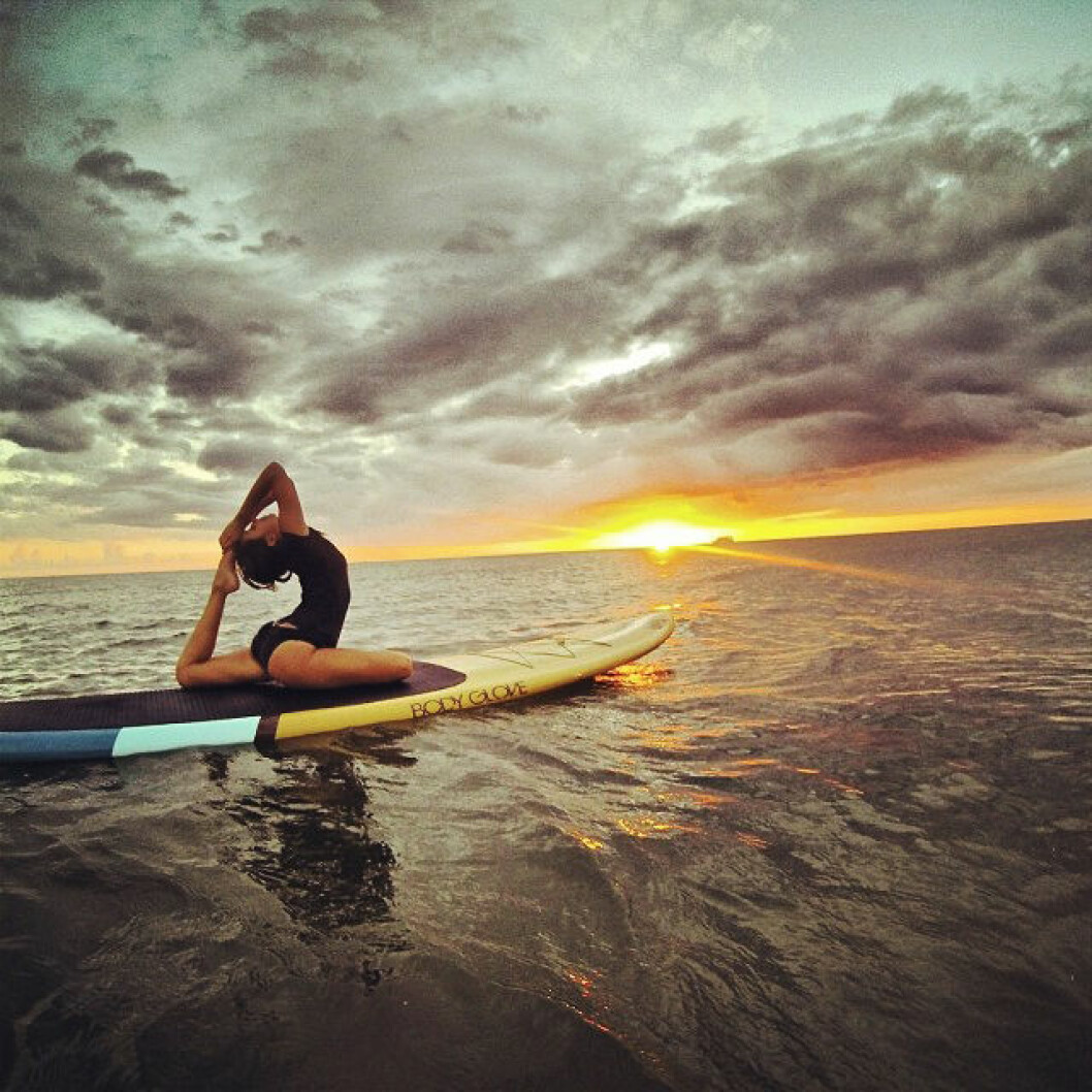 Foto via: <a href="http://apsyoga-blog1.tumblr.com/post/71423921480/join-me-for-sup-yoga-today-400-515pm-delnor" target="_blank">APSYoga</a> 02. yoga-sup