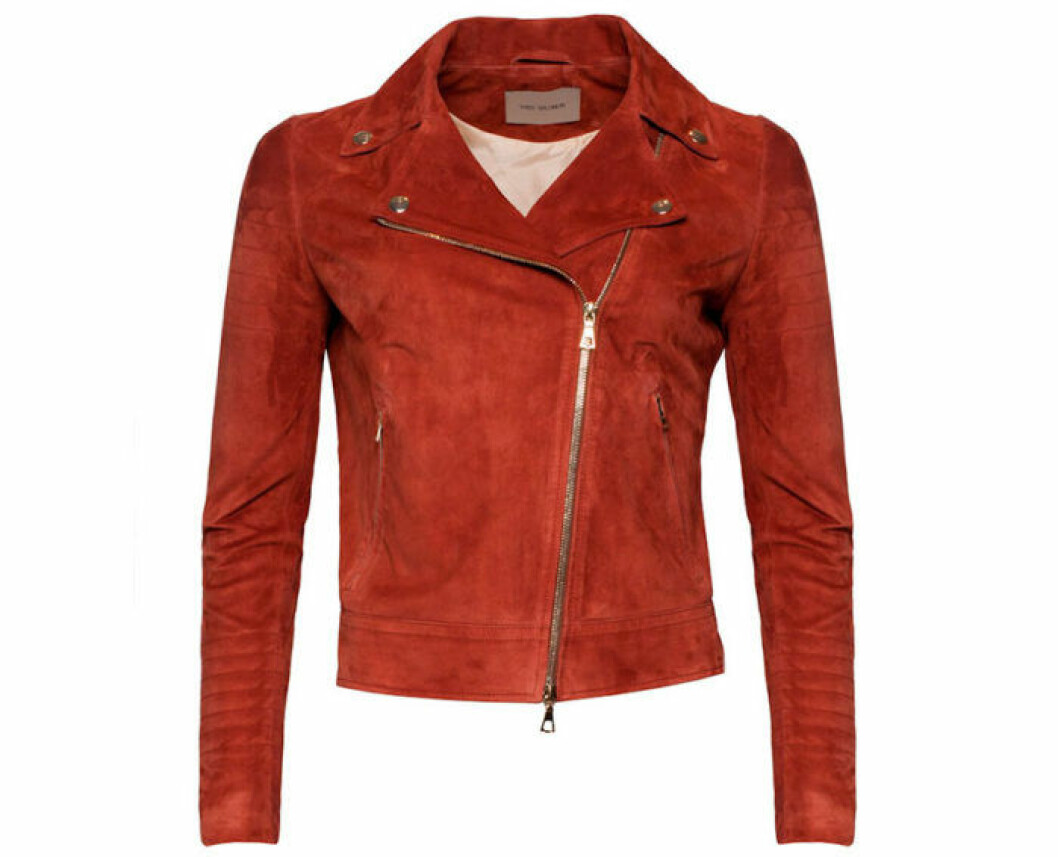 Mockajacka i klassisk bikermodell, 11 300 kr, Yves Salomon. Mockajacka i klassisk bikermodell, 11 300 kr, Yves Salomon.