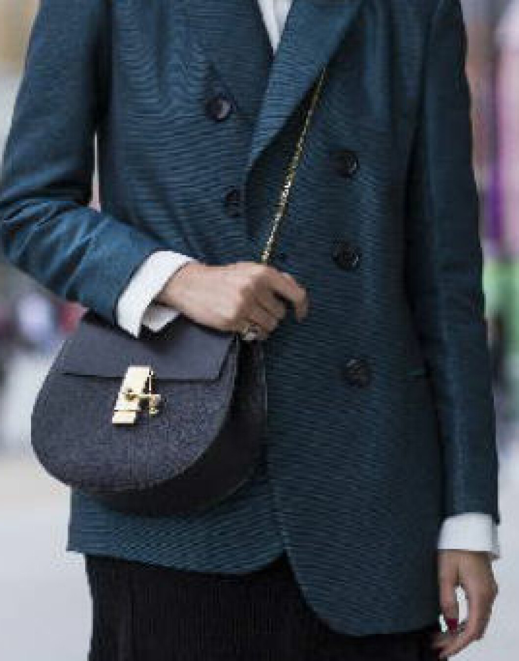Foto: <a href="https://www.instagram.com/johanspinnell/" target="_blank" rel="noopener">Johan Spinnell </a>Styling: <a href="https://www.instagram.com/clindholm_/" target="_blank" rel="noopener">Lindholm</a> för <a href="https://www.instagram.com/historiskahem/" target="_blank" rel="noopener">Historiska hem</a>/mäklare: Katarina Ljung