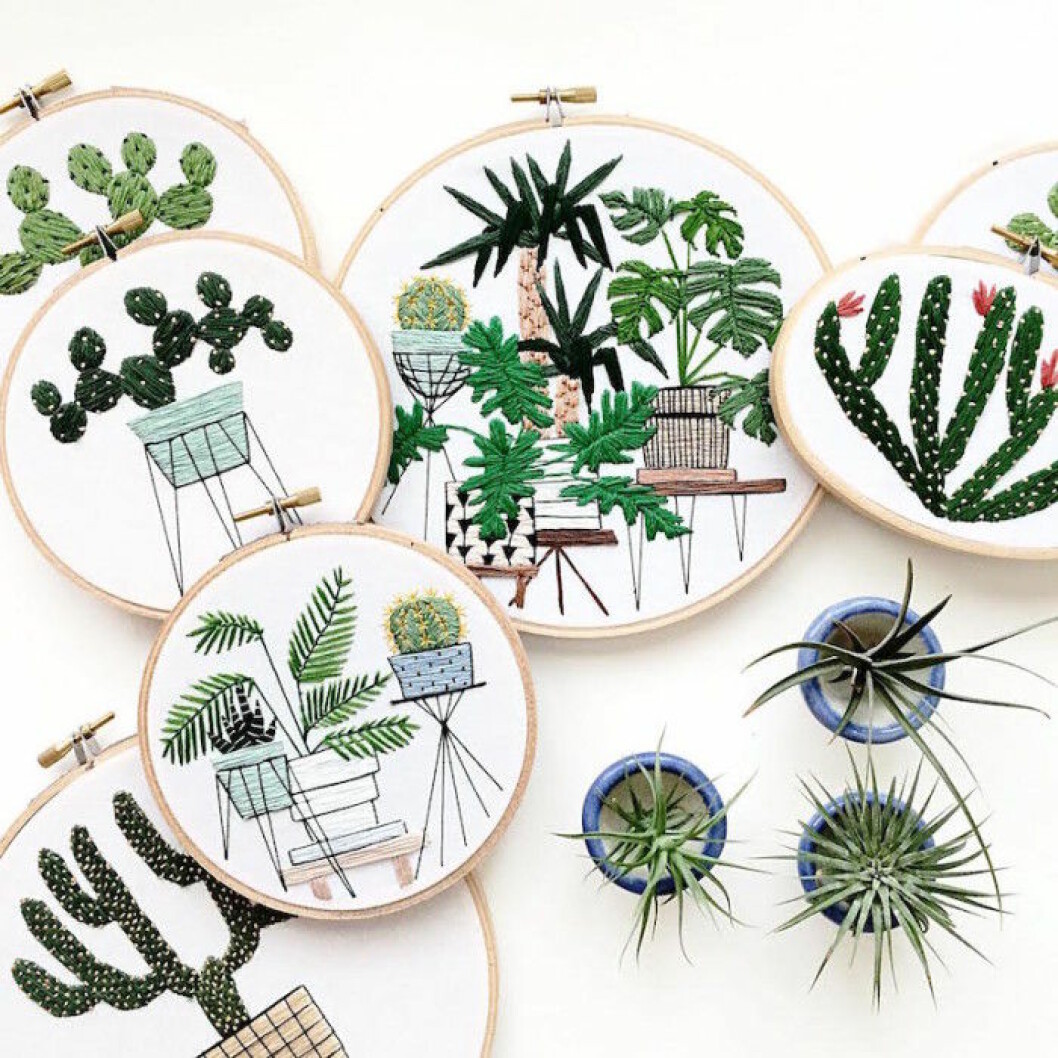Via: <a href="http://theeverygirl.com/growing-an-etsy-shop-and-moving-abroad-with-sarah-k-benning#_a5y_p=4540783" target="_blank">The Every Girl</a> 05. broderi-kaktus
