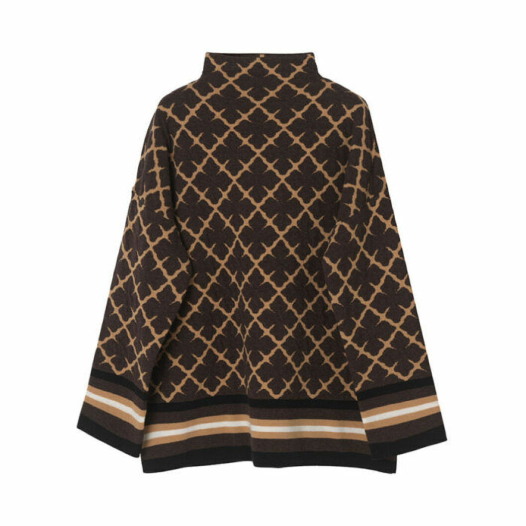 Via: <a href="http://www.cosmopolitanthai.com/home/beauty/291-8" target="_blank">Cosmopolitan</a> 07. braid
