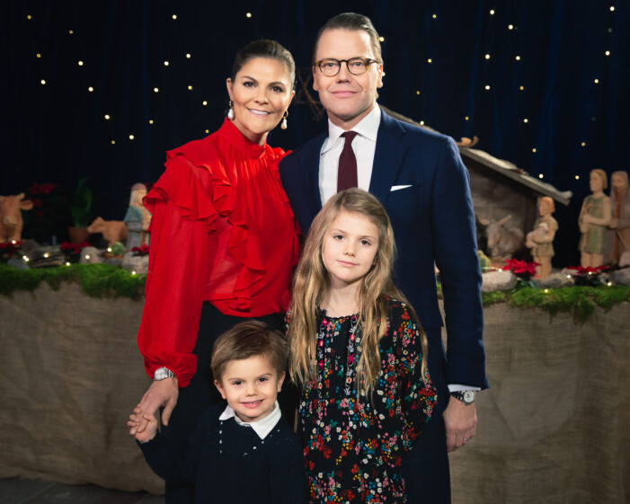 Kronprinsessan Victoria, prins Daniel, prinsessan Estelle och prins Oscar vid Katarina Kyrka.