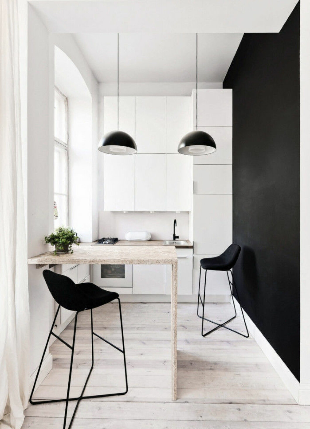 Via: <a href="http://worldes.net/dizayn-interier/proekt-29-square-meters-ot-3xa.html" target="_blank">Worldes</a> 10. compact-kitchen