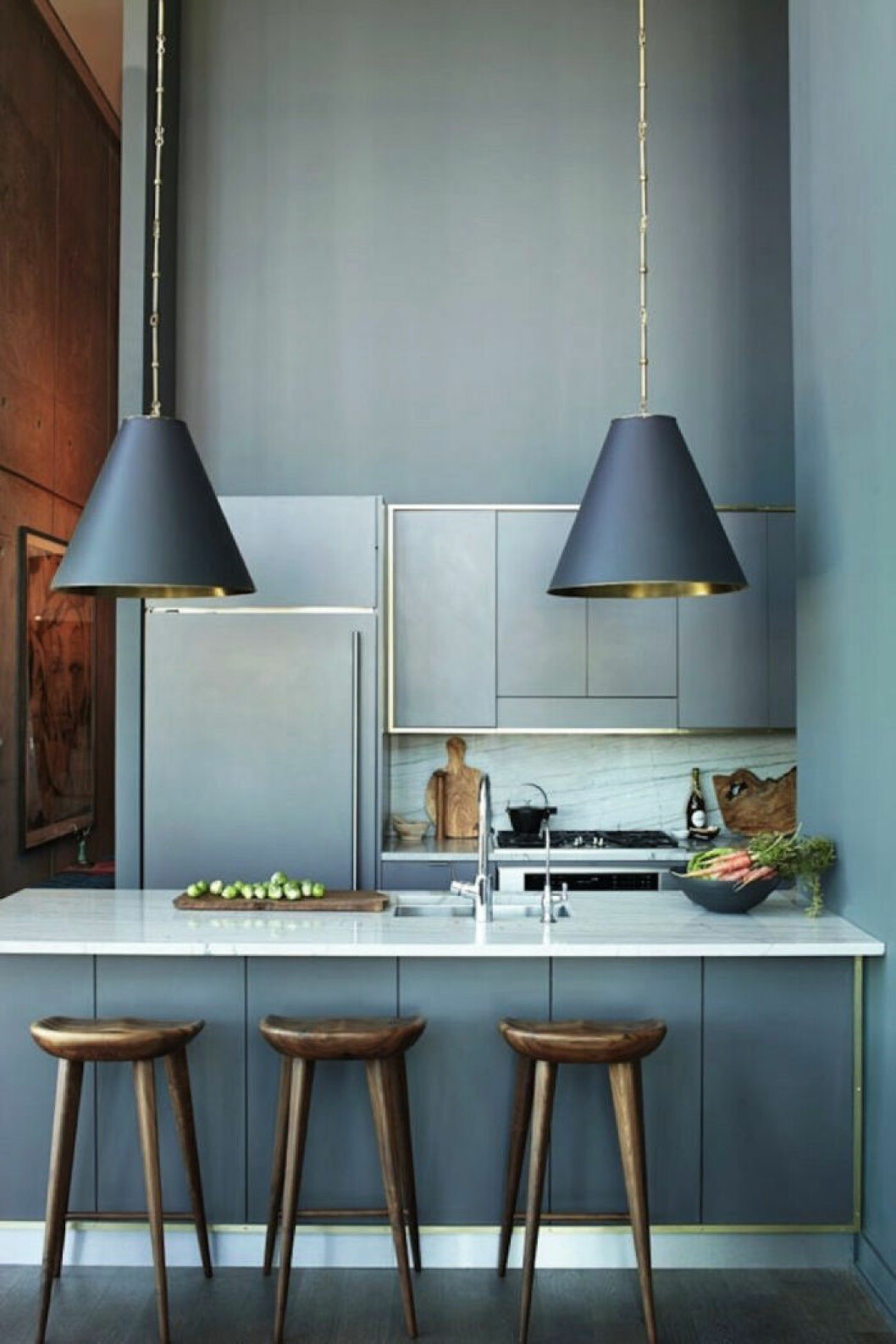 Via: <a href="http://www.cotemaison.fr/cuisine/cuisine-avec-bar-5-photos-pour-s-inspirer_23311.html" target="_blank">Côté Maison</a> 11. compact-kitchen
