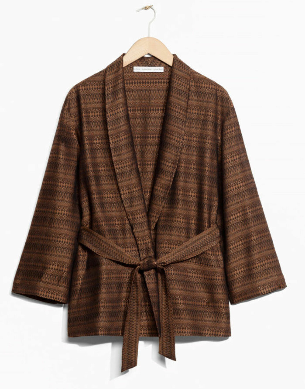 <a href="http://www.stories.com/se/New_in/All_new_in/Jacquard_Relaxed_Jacket/108773759-121611277.1" target="_blank">Kavaj</a>, 1 250 kr, & Other Stories. kavaj-&-other-stories