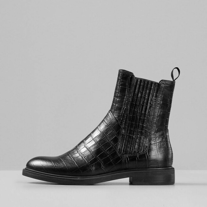 Svarta höga boots