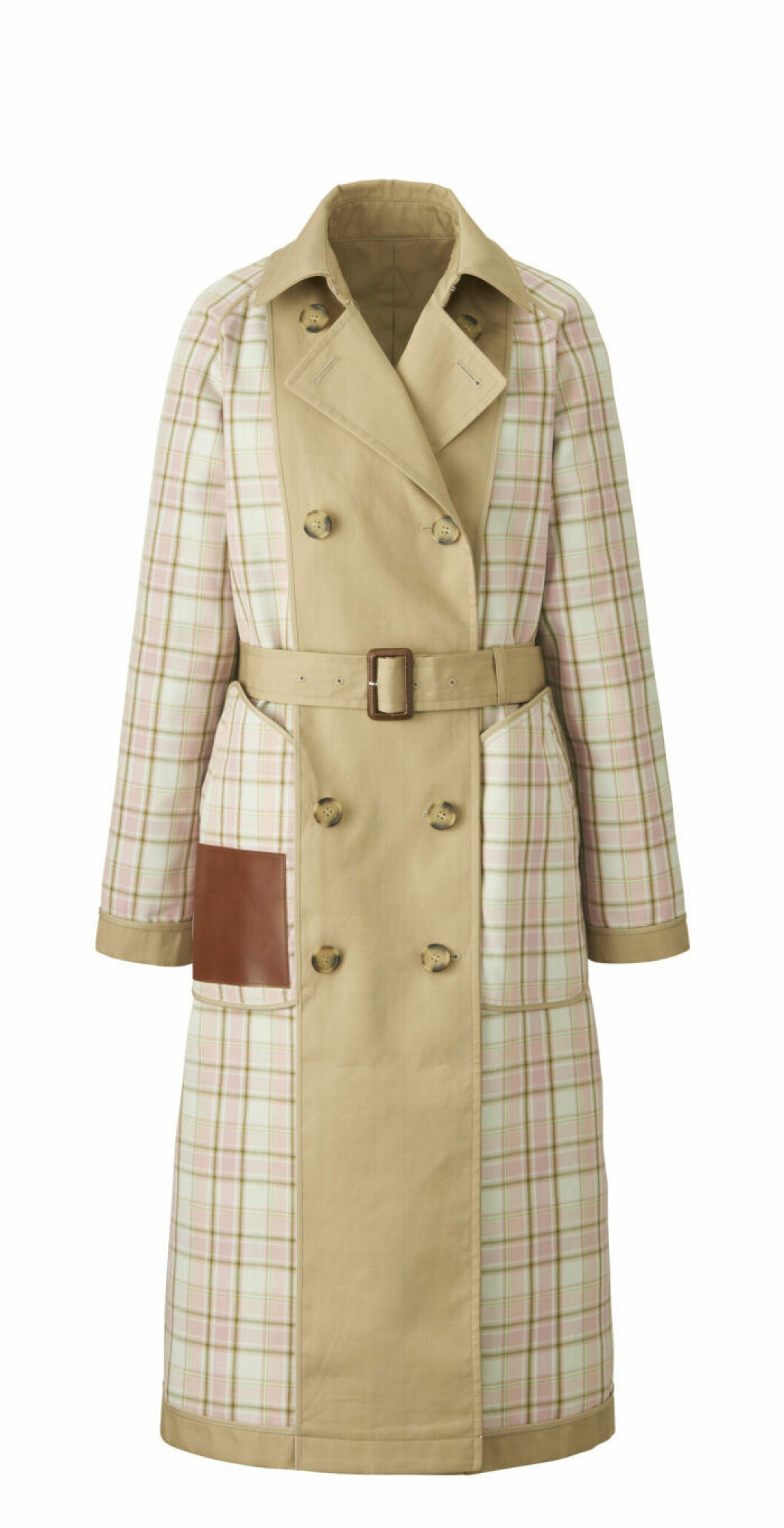 Vändbar trenchcoat med rutigt foder som nu syns på utsidan.