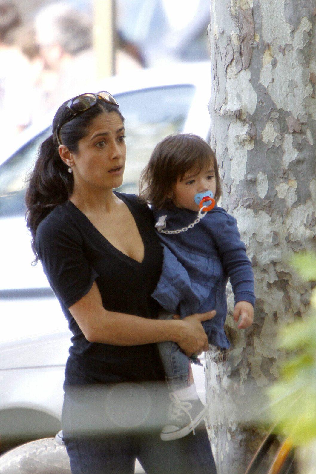 Salma Hayek med lilla Valentina som 2-åring, 2009. salma hayek med dottern 2009