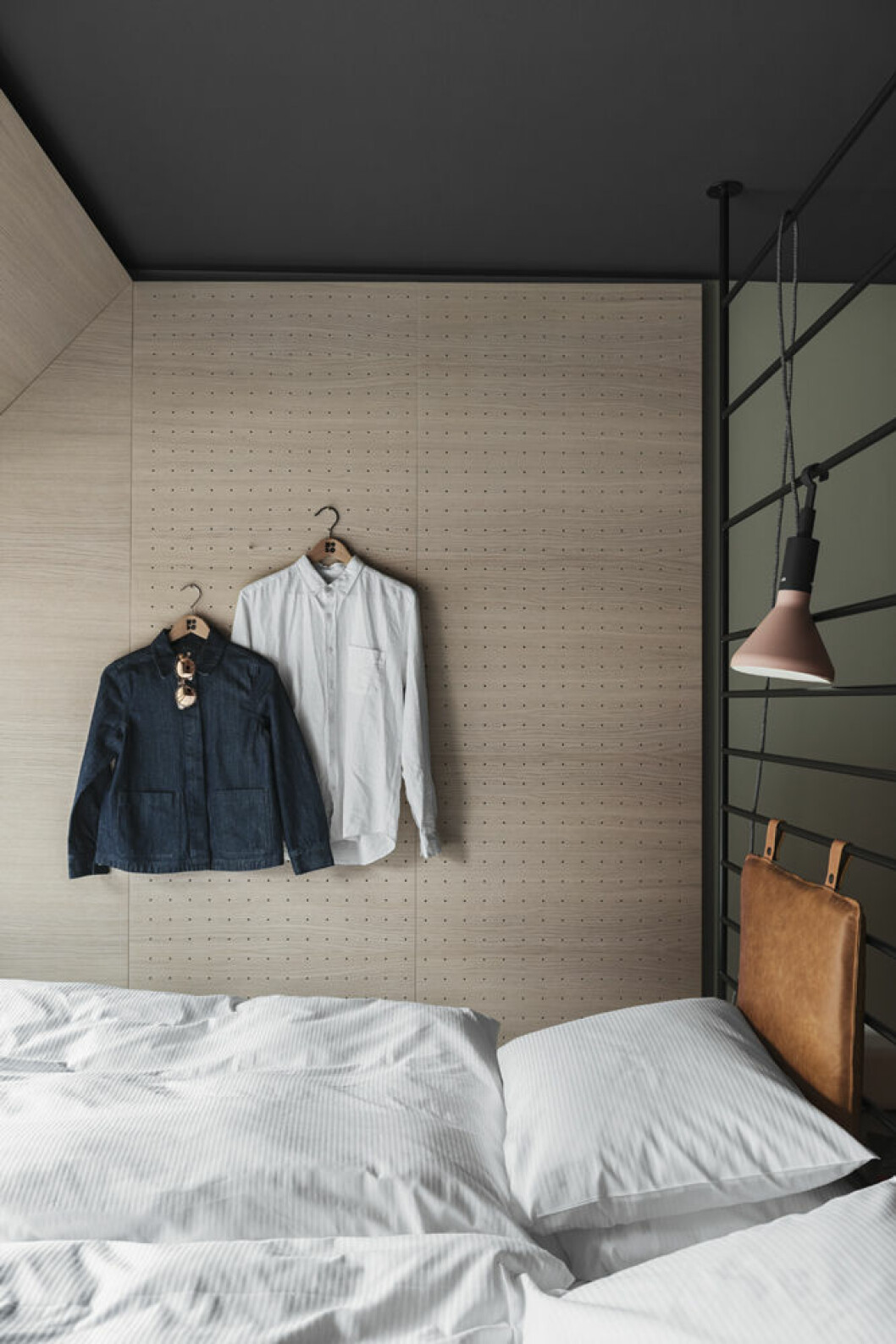 2_hobo_room_5217