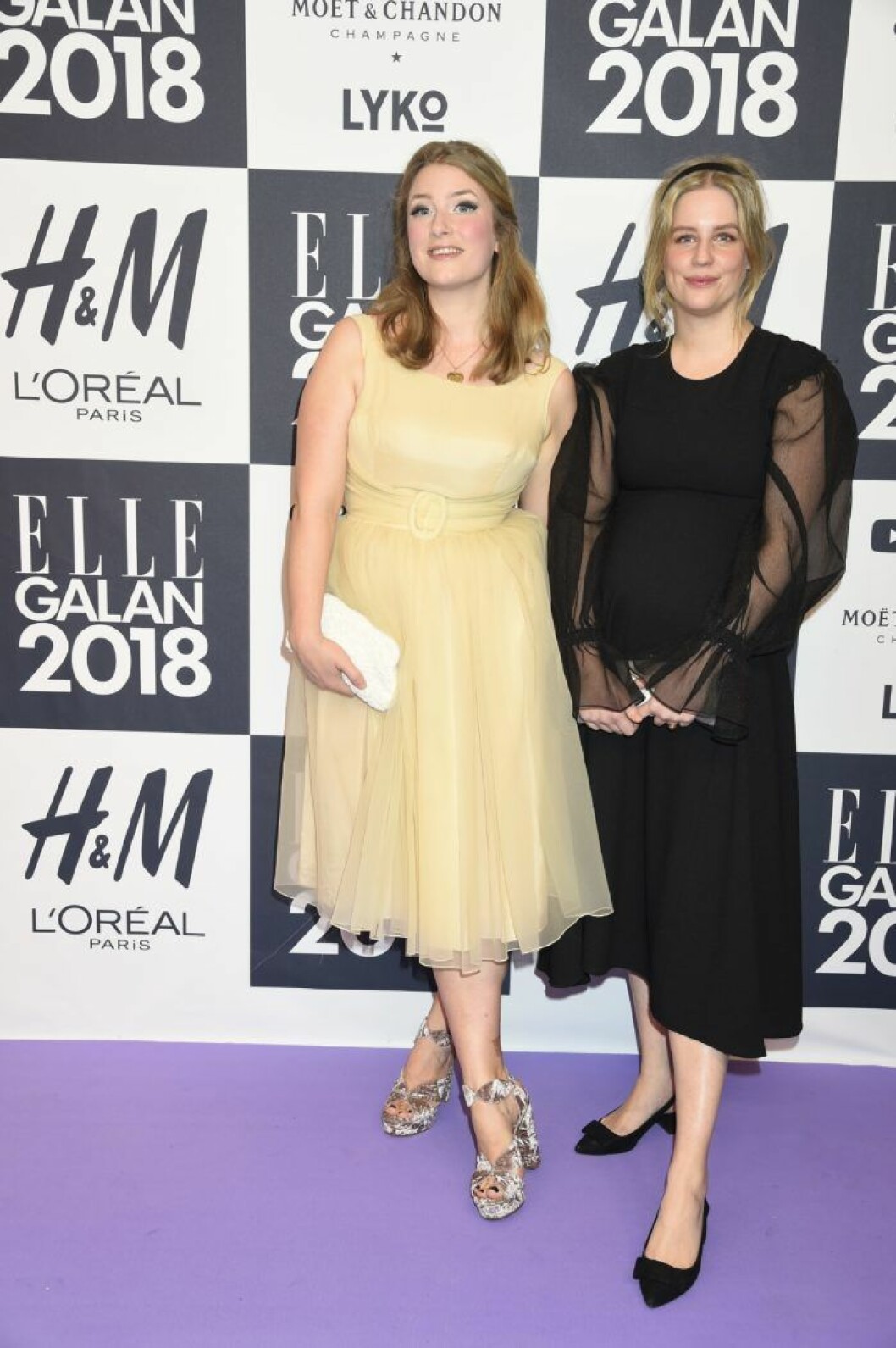 Elsa Billgren och Sofia Wood, som har podden Billgren Wood tillsammans.