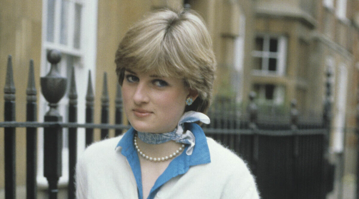 Prinsessan Diana blev utskrattad – i dag är looken ikonisk