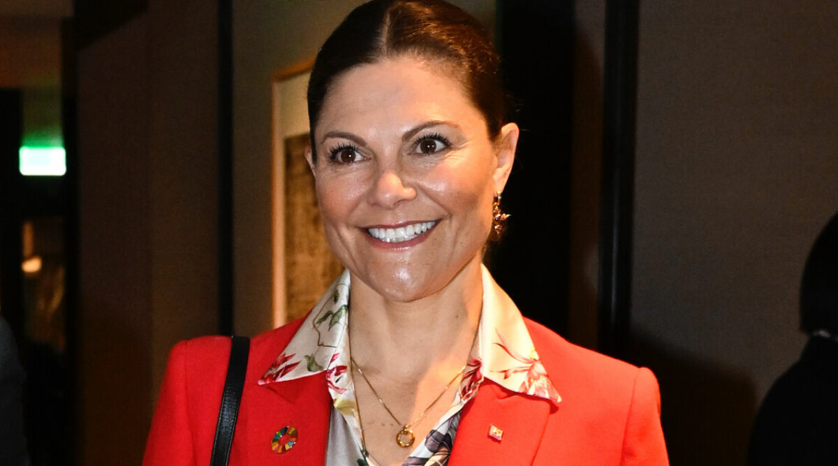 Här dyker kronprinsessan Victoria upp i trenden du trodde var ute