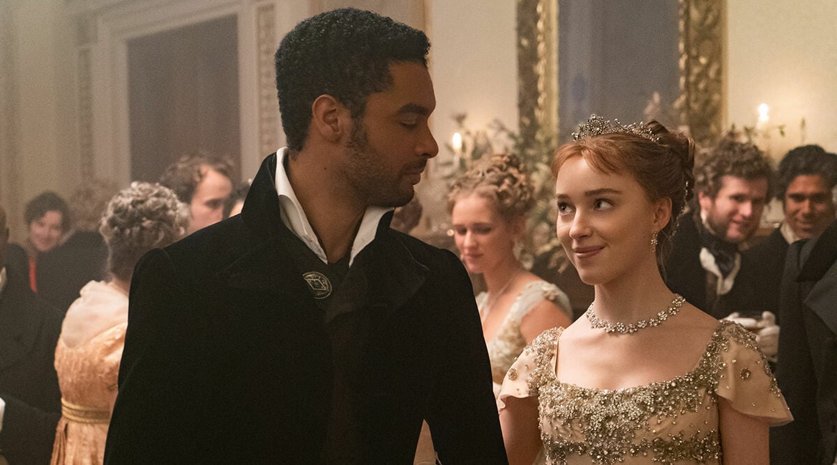 Familjen Bridgertons Regé-Jean Page och Phoebe Dynevor om romansryktet