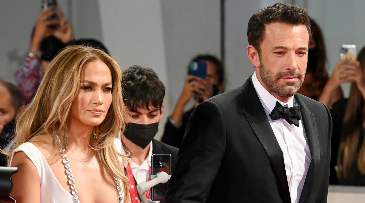 Jennifer Lopez kollaps – stöttas av maken Ben Affleck