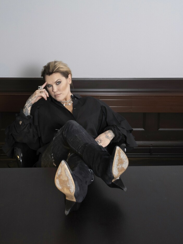 Mia Skäringer sålde ut Globen och Scandinavium flerfaldigt med sin show "No more fucks to give".