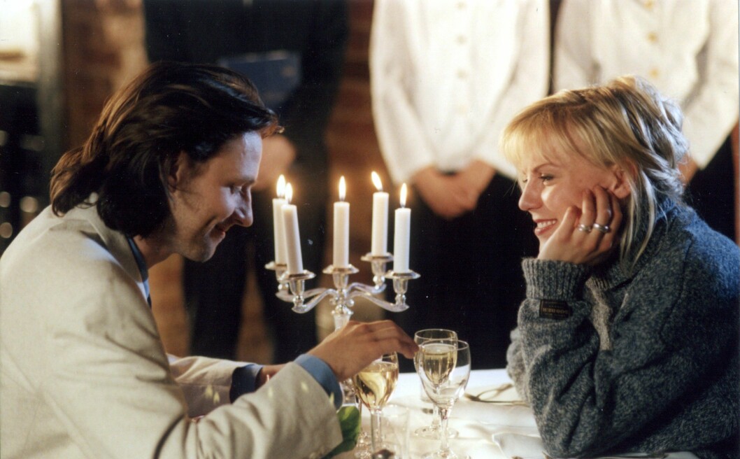 En scen från filmen <span class=" italic" data-lab-italic_desktop="italic">Adam & Eva</span>. I rollerna ser vi Björn Kjellman och Josefin Nilsson. Filmen regisserades av Hannes Holm och Måns Herngren.
