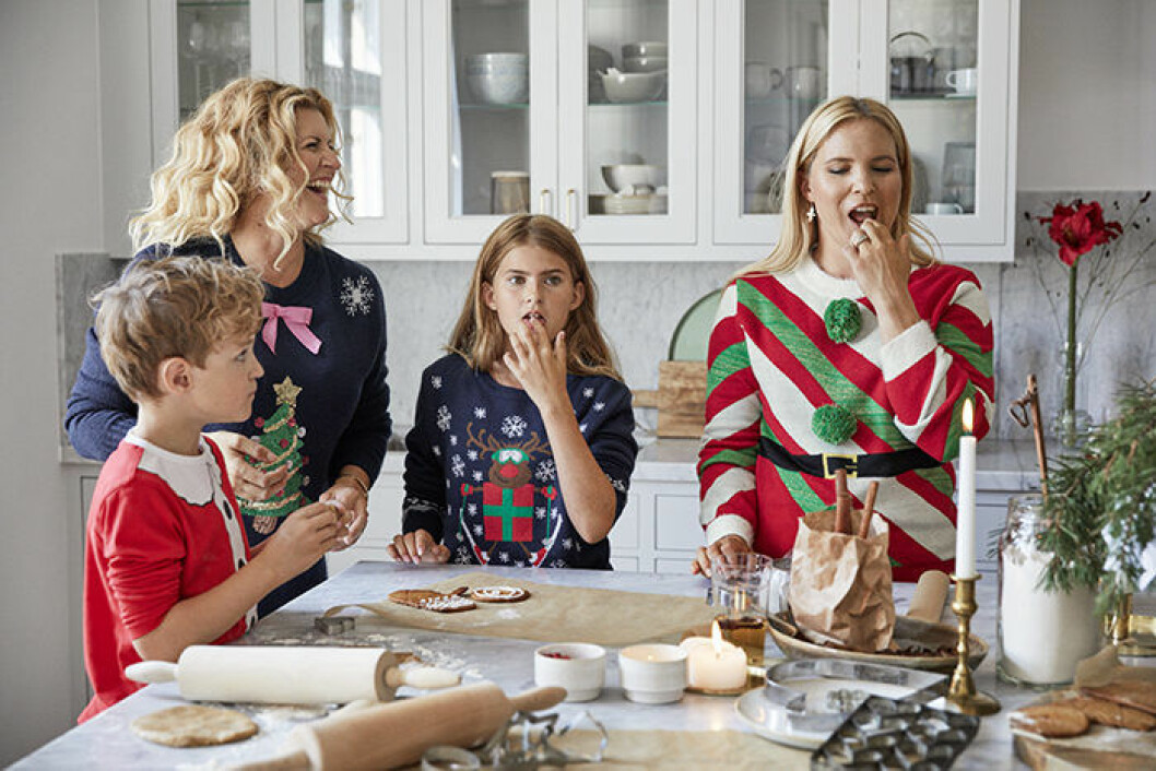 Jultröjor för hela familjen, Anja och Filippa för Ellos
