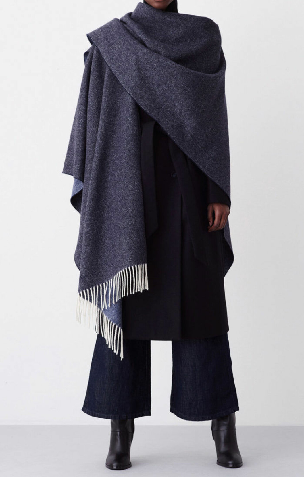 poncho-rodebjer-ahlens