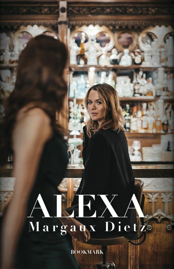 Alexa av Margaux Dietz. Alexa av Margaux Dietz.