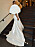 Den vita klänning som Alice Bah Kuhnke bar på Nobelfesten 2017 hade stora ärmar gjorda av papper.