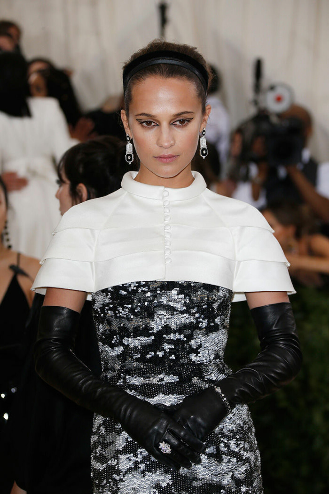 Den svenska skådespelerskan Alicia Vikander på Met-galan 2018. En bild på den svenska skådespelerskan Alicia Vikander på Met-galan 2018.