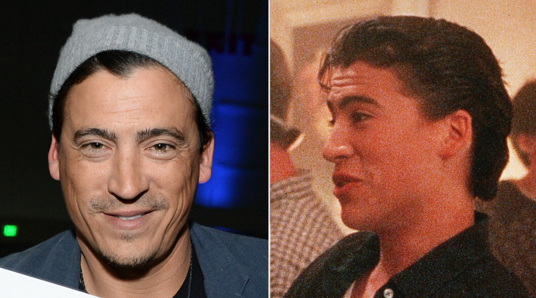 Andrew Keegan öppnade ett tempel. Andrew Keegan