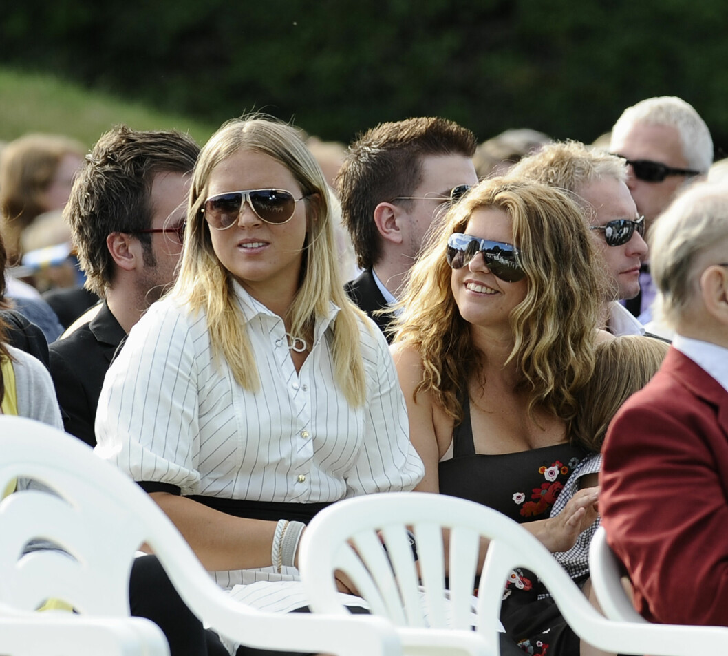 Anja Pärson och Filippa Rådin på Öland 2008.