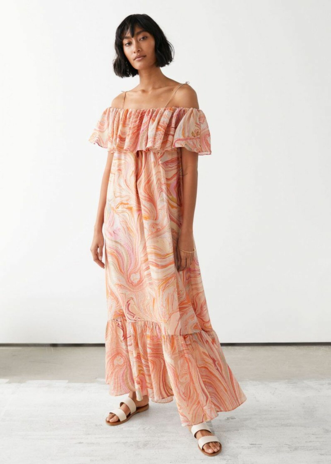 Off shoulder klänning & other stories