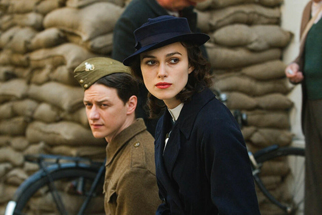 Keira Knightley är en av skådespelarna i filmen <em>Atonement</em>. En bild på skådespelerskan Keira Knightley, som är med i filmen Atonement.