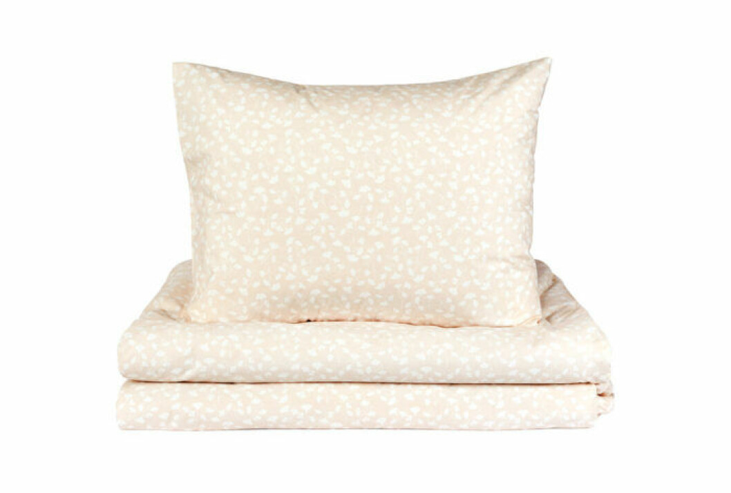 Mönstrat bäddset i beige