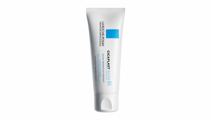 Cicaplast Balm, 105 kronor. Finns att köpa på ett apotek nära dig.