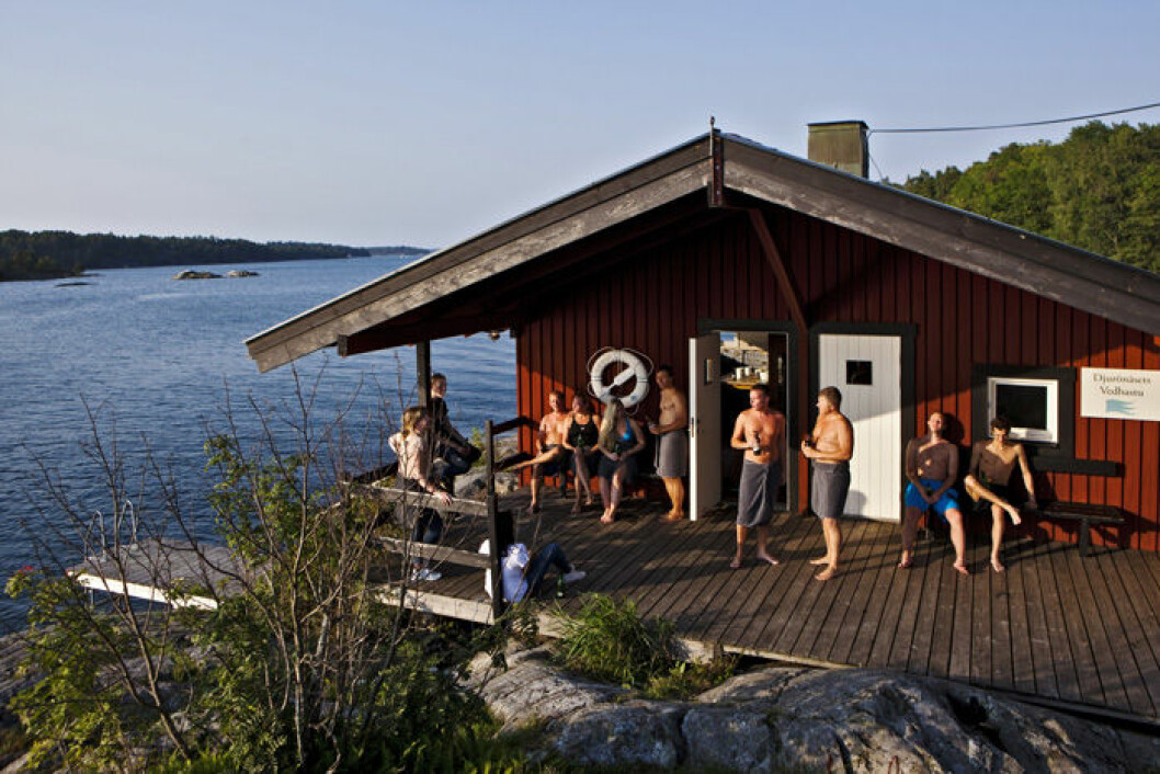 Foto: <a href="https://www.djuronaset.com/galleri/bilder-vedeldad-bastu/" target="_blank" rel="noopener">Djurönäset</a>
