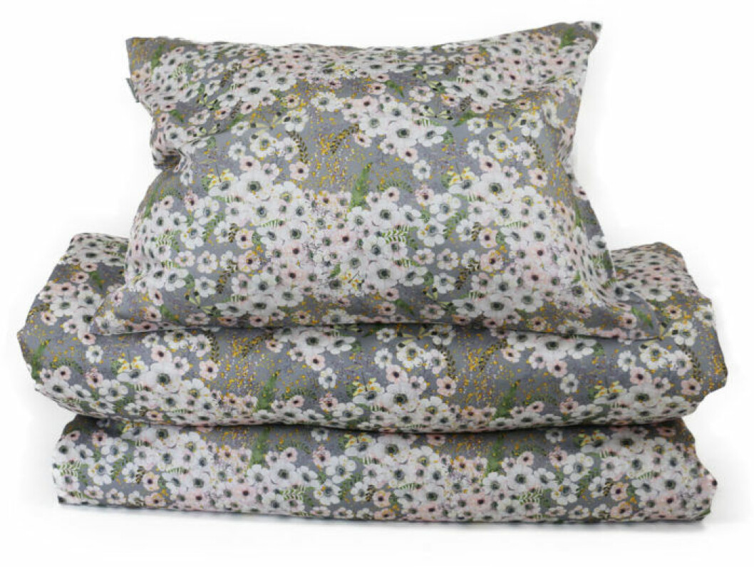 bedding-anemonegrey-lakan-stureandfolke