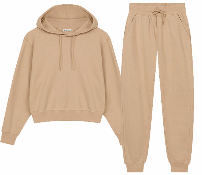 beige mjukisset bread & boxers