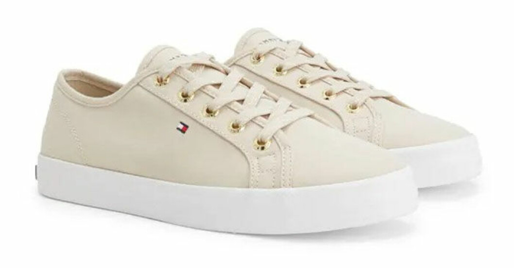 beige tygsneakers för dam från Tommy Hilfiger
