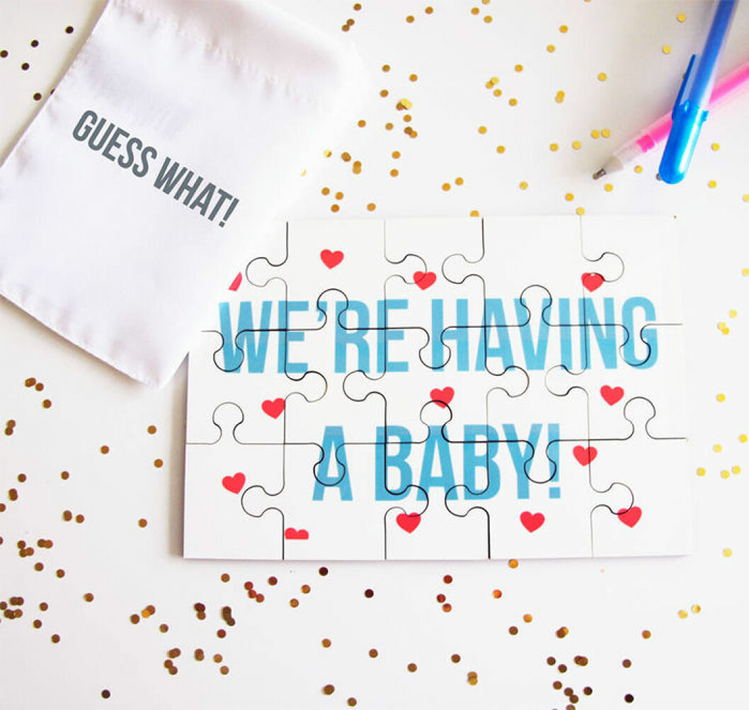 Via: <a href="http://www.notonthehighstreet.com/sarahhurleydesigns/product/personalised-baby-announcement-jigsaw-puzzle" target="_blank">notonthehighstreet</a> Via: notonthehighstreet