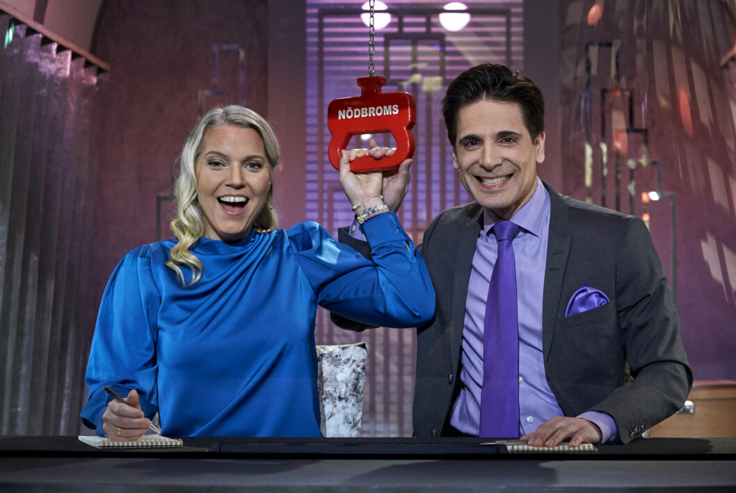 Carina Bergfeldt och Marcus Oscarsson är med i grupp 1. Carina Bergfeldt och Marcus Oscarsson är med i grupp 1.