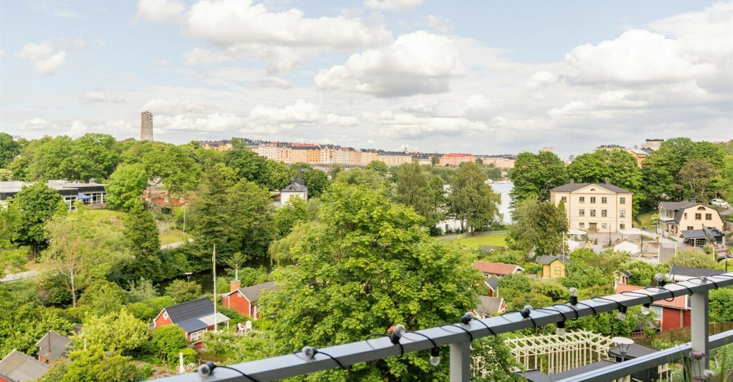 Utsiken från Carina Bergfeldts balkong.