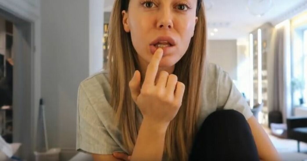FOTO: Youtube Bianca Ingrosso visar upp läppen