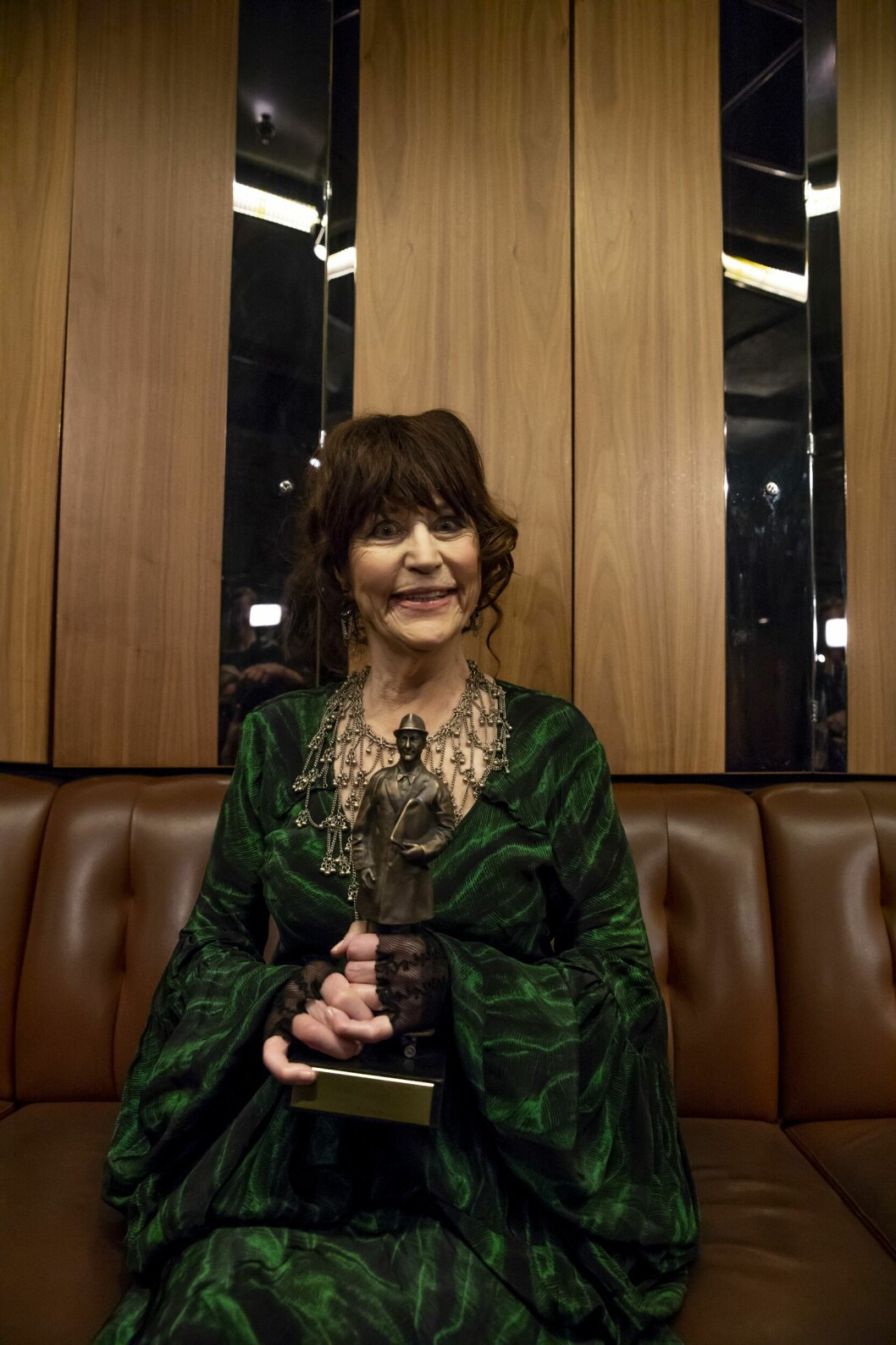 Birgitta Andersson mottog Hederspriset till Gösta Ekmans minne på <span class=" italic" data-lab-italic_desktop="italic">Barncancergalan – det svenska humorpriset</span>, 2018. Birgitta Andersson mottog Hederspriset till Gösta Ekmans minne på "Barncancergalan - det svenska humorpriset" 2018