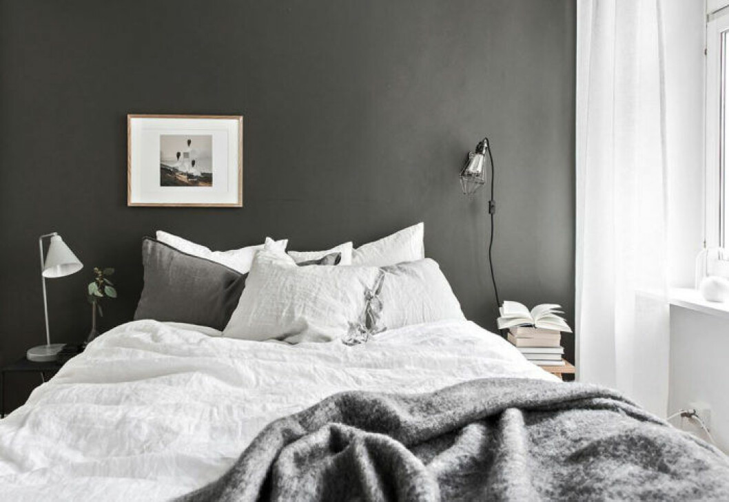 Foto: <a href="https://www.instagram.com/mariasahlander/?hl=sv" target="_blank" rel="noopener">Maria Sahlander </a>Styling: <a href="https://www.instagram.com/by_boninterior/?hl=sv" target="_blank" rel="noopener">By Bon Interior</a> för <a href="https://www.instagram.com/bjurfors_goteborg/" target="_blank" rel="noopener">Bjurfors</a>/mäklare: Christian Warberg