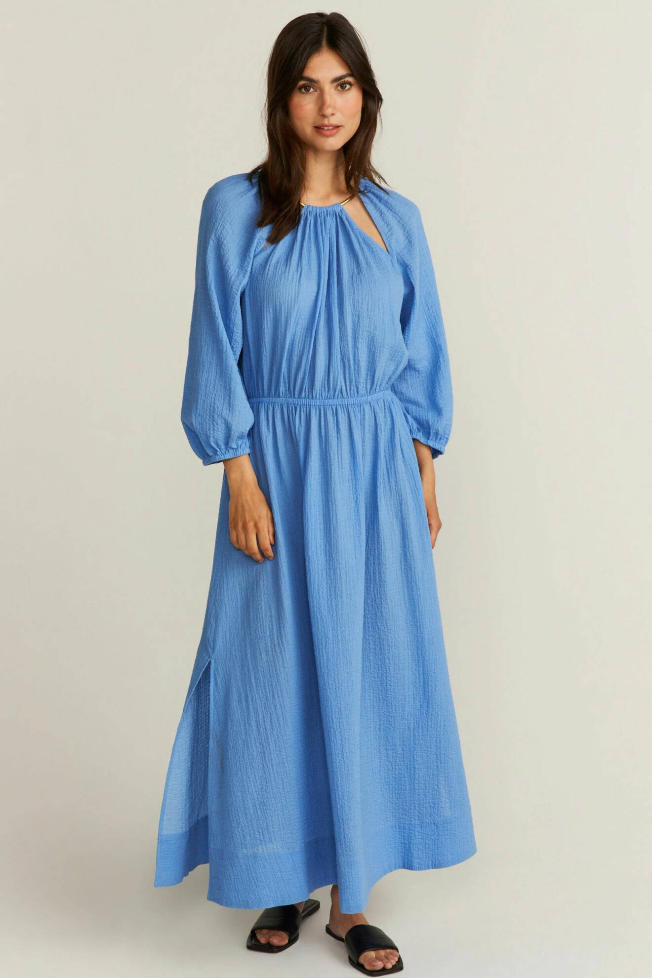 blå lång klänning för dam från second female