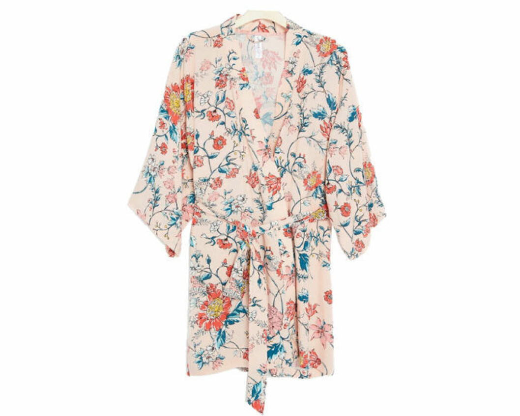 Blommig kimono