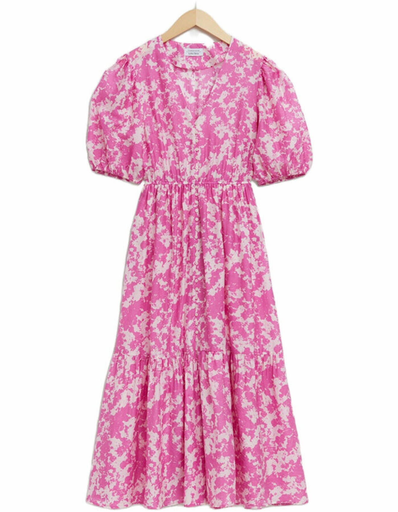 blommig rosa klänning för dam från &amp; Other stories för klädkoden mörk kostym