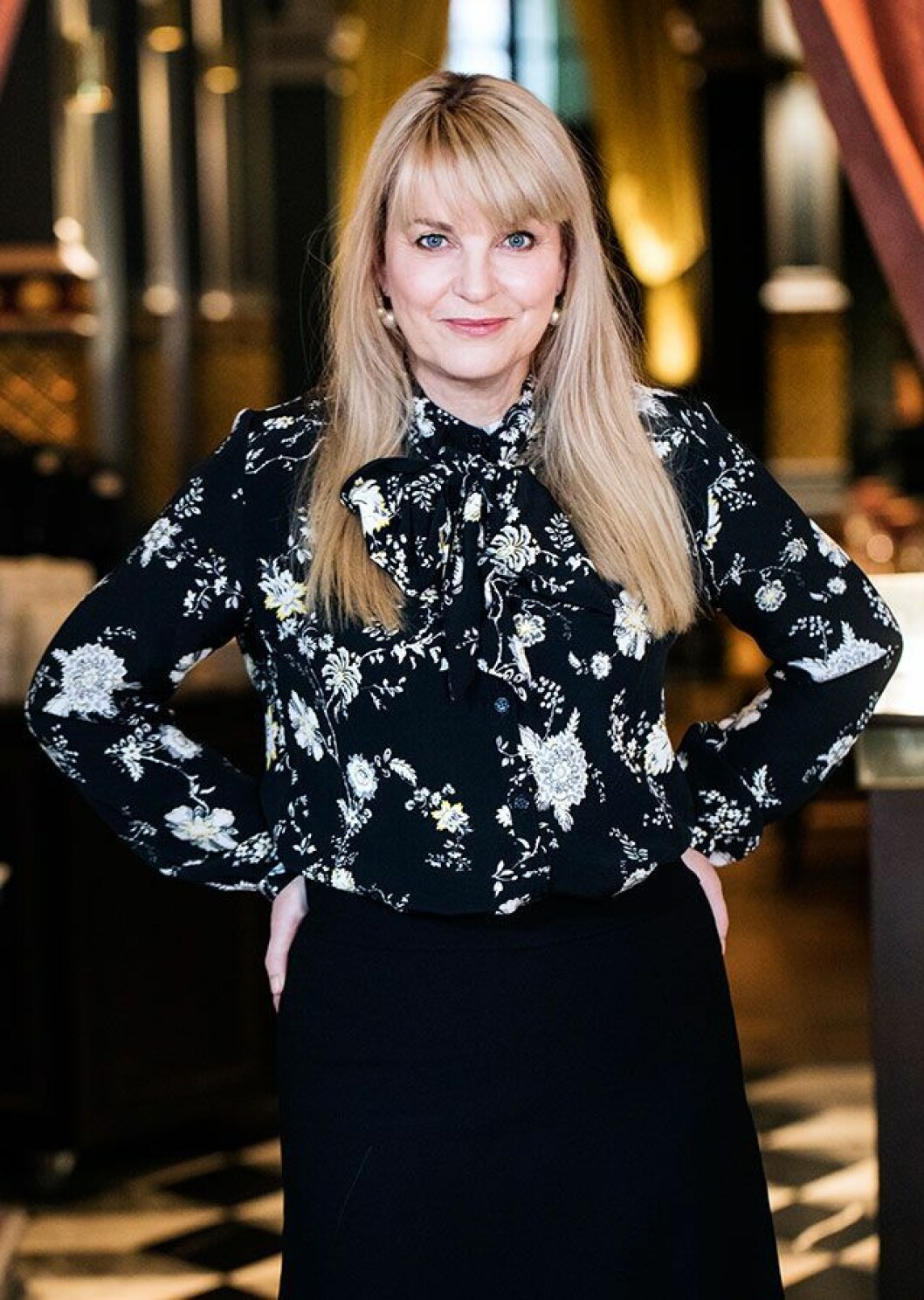 knytblus femina