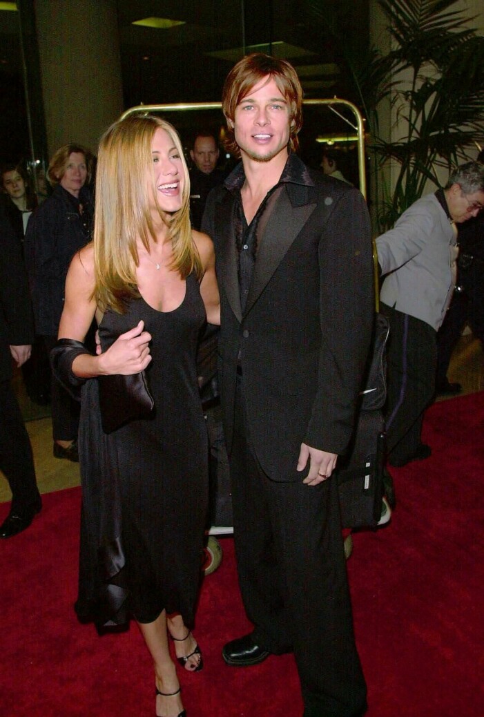 BRAD PITT & JENNIFER ANISTON