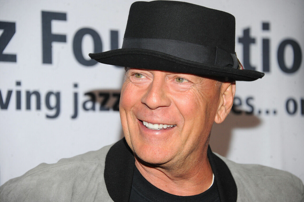 Bruce Willis tillhör skaran vänsterhänta stjärnor. Bruce Willis