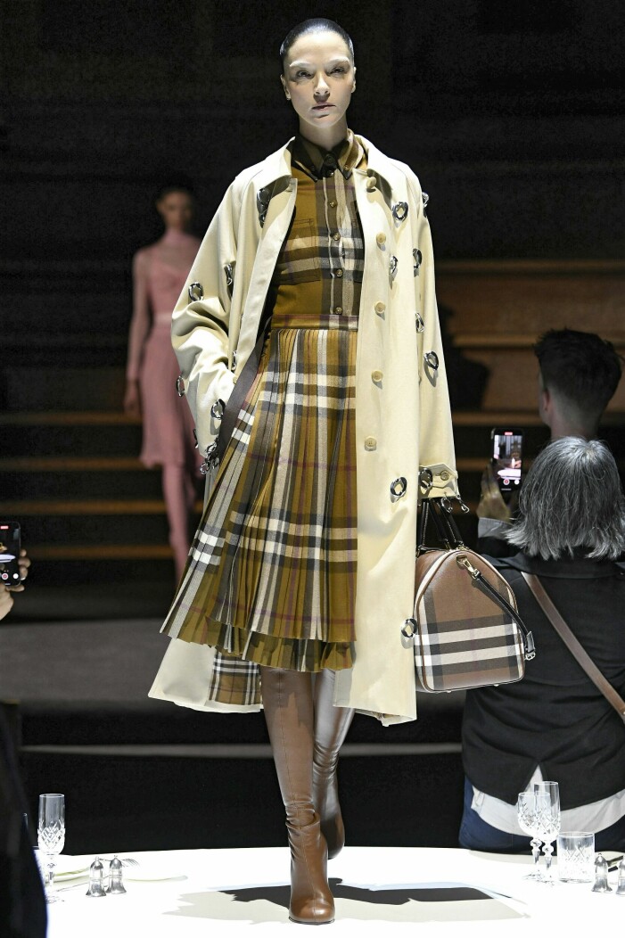 Burberry London, Autumn/Winter 2022. Burberry London, Autumn/Winter 2022.